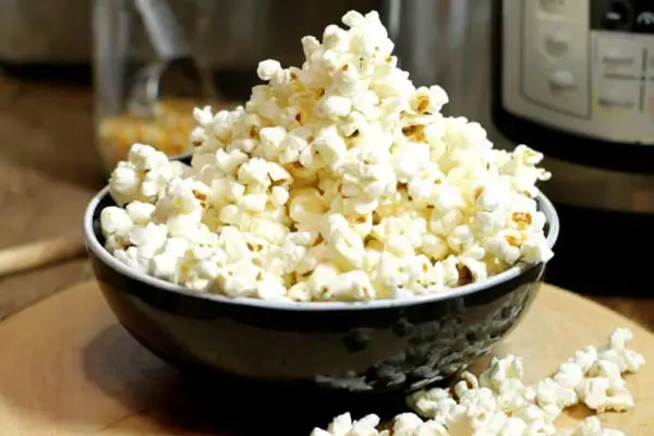 Plain Popcorn For Your Dog Is Safe To Eat!